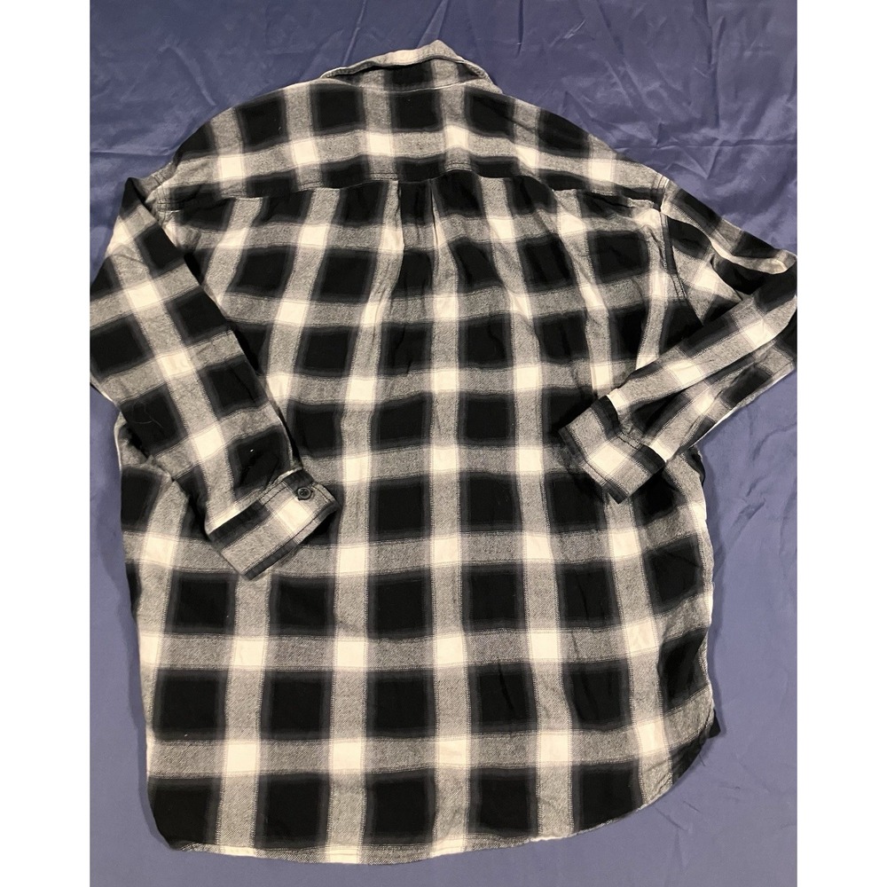Mossimo Supply Co. Men's Plaid Flannel Shirt Size Medium Side Hip Pockets Y2K - Picture 6 of 9